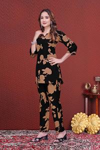 Ensemble coordonné pour femmes en microfibre noire, imprimé écologique, col rond, deux pièces, taille plus, du S au 6XL, vente en gros Kiran Nexus - Product Image 5