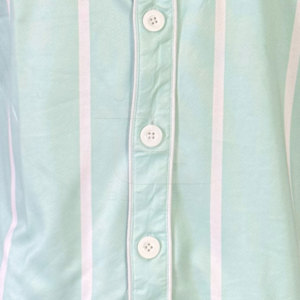 Maillot de baseball personnalisé haut de gamme à manches courtes avec boutons sur le devant, chemise de sport d'équipe respirante et légère, vêtements de sport en gros - Product Image 5