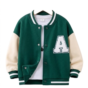 เสื้อแจ็คเก็ต Letterman ปักลาย Chenille แบบกำหนดเอง ผ้าขนสัตว์ 100% สีแดงและสีขาวสไตล์วินเทจ แจ็คเก็ตเบสบอลทรง Bomber สำหรับผู้ชาย - Product Image 2