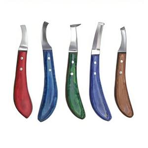 Nuevas herramientas de corte H/F de acero inoxidable con mango de madera multicolor, cuchillos para pezuñas de colores. - Product Image 1