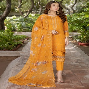 Costumes en viscose 3 pièces Maxi de créateur lourd en gros Original de marque par Dr Haris pour la mode pakistanaise indienne - Product Image 4