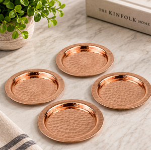 Posavasos de metal martillado único de latón AK, posavasos redondo hecho a mano con acabado de cobre, Juego de 4 para decoración de cocina/vajilla - Product Image 2
