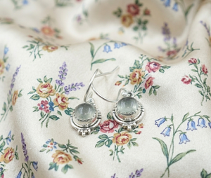 Pendientes colgantes de cristal blanco natural, plata de ley 925, chapados en oro rosa y oro amarillo, joyería boho hecha a mano para regalo de Navidad - Product Image 4
