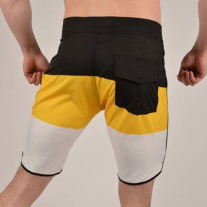 Short de bain décontracté pour homme en polyester écologique, color block, avec cordon de serrage, taille mi-haute, respirant et séchage rapide - Product Image 4