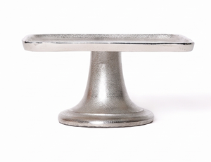 Support à gâteau rectangulaire en métal fait main, finition argentée, design minimaliste, présentoir à dessert élégant - Product Image 1