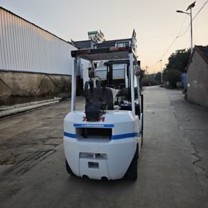 מלגזה משומשת LPG 2.5 טון <span class=keywords><strong>TCM</strong></span> ציוד משומש למכירה - Product Image 6