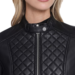 Blouson bomber classique pour femme en cuir véritable, coupe ajustée, fermeture éclair, noir, logo personnalisé, prix d'usine, vente en gros - Product Image 5