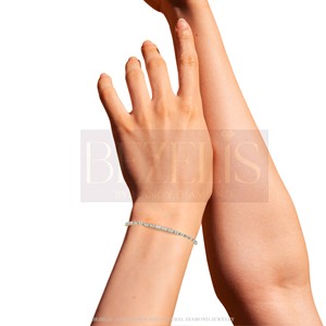 กำไลข้อมือเพชรทรงกลมเจียระไนแบบเรเดียนท์ ผลิตในห้องปฏิบัติการ สีเหลืองทอง ดีไซน์หรูหรา - Product Image 2