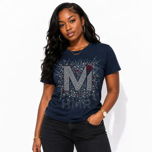 T-shirt HMR Brotherhood Sisterhood avec strass, bleu marine, motif lettre M, manches courtes, col rond, vêtement décontracté pour hommes et femmes - Product Image 3