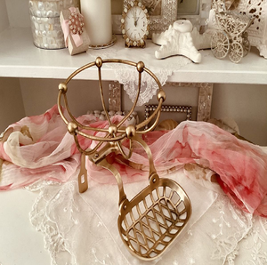 Plateaux à savon ovales élégants en laiton avec de petits accents décoratifs d'oiseaux, idéaux pour le luxe. Disponible aux prix de gros. - Product Image 2