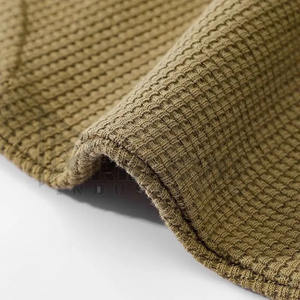 Camiseta Deportiva de Manga Larga de Doble Capa Personalizada al por Mayor, Tejido Waffle de Poliéster/Algodón, Secado Rápido y Transpirable para Hombre - Product Image 2