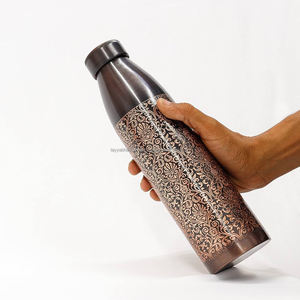 Drink <b>Sports</b> <b>Bottle</b> Copper <b>Water</b> <b>Bottle</b> 600ml Set of Plain and Hammered Copper Glass Gym - Product Image 1