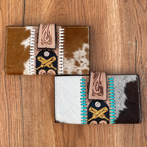 Cuero de piel de vaca Estampado occidental Tallado a mano Tallado Embrague Funda de teléfono Cartera elegante Carteras de diseñador de usos múltiples - Product Image 4