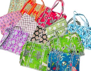 Lot en gros de sacs fourre-tout matelassés en coton style bohème, motif floral brodé, à ouverture simple, pour le shopping et les expositions - Product Image 6