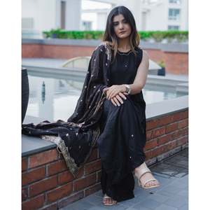 Conjunto de Traje de Chifón Negro Humo - Talla XS - Product Image 3