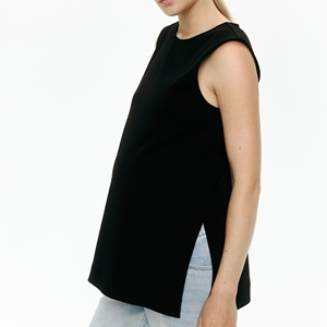 เสื้อกล้ามออกกำลังกายผู้หญิงทรงสปอร์ต ผ้าเจอร์ซีย์คอตตอน 100% แต่งลูกไม้ด้านหน้า น้ำหนัก 140 กรัม รับผลิตแบบ OEM ขายตรงจากโรงงาน - Product Image 2