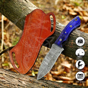 Couteau de chasse et de camping à lame fixe en acier Damas OEM personnalisé avec manche en bois coloré et lame pleine longueur, idéal pour les activités de plein air - Product Image 4