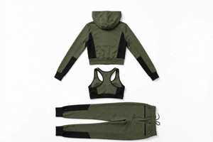 Conjunto Deportivo de 3 Piezas para Mujer, Chaqueta con Capucha y Cierre, Sujetador Deportivo, Leggings, Color Verde Oliva, Bloques de Color, Secado Rápido - Product Image 2
