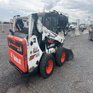Cargadora Compacta de Dos Velocidades S570 2017, Equipo de Construcción Compacto de Uso Pesado - Product Image 1