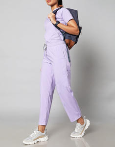 Tenues médicales personnalisées avec logo pour infirmières, esthéticiennes, dentistes, salons de beauté, médecins, hôpitaux – Blouses médicales 2 pièces pour hommes et femmes - Product Image 1