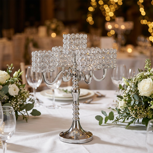 Candelabros de Aluminio Hechos a Mano, Ecológicos, para Bodas, San Valentín, Portavelas Decorativos de Moda - Product Image 1