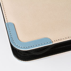 Carpeta de Cuero PU con Cierre y Cuatro Anillas, Elegante y Portátil, para Documentos - Product Image 6