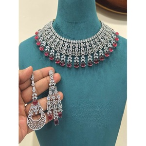 Ensemble collier et boucles d'oreilles en laiton plaqué argent de qualité supérieure, bijoux pour femmes, cadeau de mariage, de fiançailles ou de fête - Product Image 1