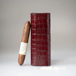 Estuche de Cuero para Cigarros con Cortador Integrado, Accesorio de Lujo, Almacenamiento Seguro para Cigarros, Precio Razonable, Color y Tamaño Personalizables - Product Image 3