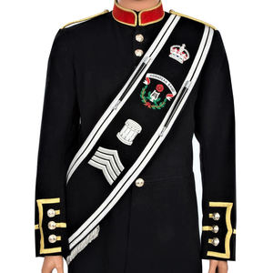 Cinta de seda bordada a mano con hilo de oro para uniformes de tamboristas, ideal para Navidad y graduaciones - Product Image 3