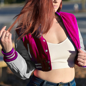 Chaqueta Corta Estilo Universitaria para Mujer, Color Rosa, Magenta y Gris, Estilo Bomber, Mangas de Cuero Sintético, Ropa Exterior Informal, Moda Femenina - Product Image 1