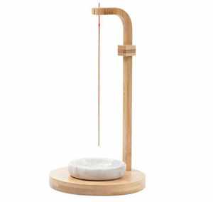 Juego de Bakhoor de madera inspirado en Dubái - Quemador de incienso compacto y portátil con grabados - Product Image 1