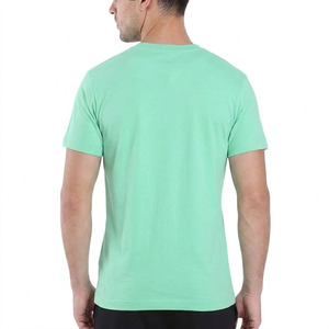 เสื้อยืดคอกลมพิมพ์ลายทรงเข้ารูปสำหรับผู้ชาย สีพาสเทลสุดฮิตปี 2026 ผลิตจากผ้าฝ้าย 100% ระบายอากาศได้ดี เป็นมิตรกับสิ่งแวดล้อม เหมาะสำหรับใส่ลำลอง ขายส่ง - Product Image 4
