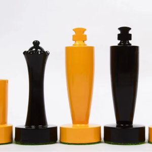 Piezas de ajedrez estilo Berlín al por mayor, de madera de boj amarilla y negra, Rey de 3.7 cm, al mejor precio - Product Image 1