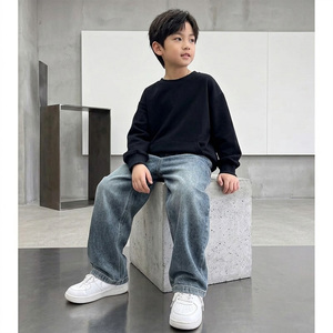 กางเกงยีนส์เด็ก OEM ODM สไตล์ลำลอง ระบายอากาศได้ดี ทรงหลวม ขากว้าง กางเกงคาร์โก้เด็ก กางเกงเดนิมหลายกระเป๋า แฟชั่นแนวสตรีท - Product Image 4