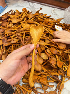 Utensilios de cocina de madera natural hechos a mano: juego de cuchara, espátula y cucharón, ecológico, chapado en oro espejo, diseño vintage, largo, 10 ml, para fiestas - Product Image 5