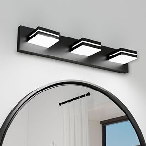Lampada da Bagno Moderna a LED Cromata, Applique Minimalista a 3 Luci, Efficiente dal Punto di Vista Energetico e Facile da Installare - Product Image 2