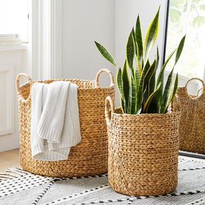 Vietnam Handmade Water Hyacinth <b>Basket</b> <b>With</b> Natural Woven <b>Lid</b> for Storage of Laundry Clothes Toys and Home Decoration - Product Image 1
