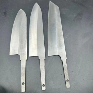 Ensemble de couteaux de chef Burraq personnalisés faits à la main avec lame vierge en acier Damas (4-5,9 pouces) épaisseur 3,0 mm, compatibles lave-vaisselle - Product Image 3