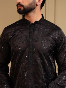 Kurta Tradicional de Seda Negra para Hombre con Lentejuelas y Bordados, Conjunto de Túnica y Pijama para Fiesta, Venta al por Mayor, Estilo Indio-Pakistaní - Product Image 4