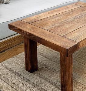 โต๊ะกาแฟไม้เนื้อแข็งทรงสี่เหลี่ยมปี 2026 พร้อมท็อปไม้หนา โครงสร้างแข็งแรง ขาไม้ทรงบล็อก และพื้นผิวแบบธรรมชาติสำหรับห้องนั่งเล่น - Product Image 3