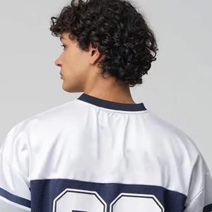 Venta al por mayor 2026 Top corto unisex personalizado con cuello en V, estampado sublimado, antibacteriano, de secado rápido, holgado y de corte cuadrado, de malla para fútbol - Product Image 3