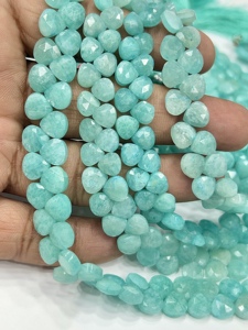 ลูกปัดอะเมโซไนต์สีเขียวธรรมชาติทรงหัวใจเหลี่ยมเพชรพลอยขนาด 6-7 มม. ความยาว 8 นิ้ว ลูกปัดอัญมณีกึ่งมีค่าสำหรับทำเครื่องประดับ Aigs - Product Image 4