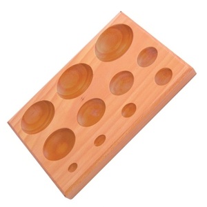Bloque de forja de madera dura redondo con 11 cavidades para joyería, conformado de metales, forjado, texturizado y moldeado. - Product Image 1