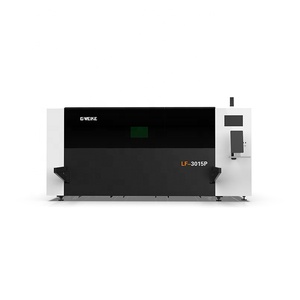 Máquina de corte láser de fibra <span class=keywords><strong>óptica</strong></span> CNC de <span class=keywords><strong>una</strong></span> sola mesa para chapas de aluminio con cubierta completa cerrada alta calidad - Product Image 1