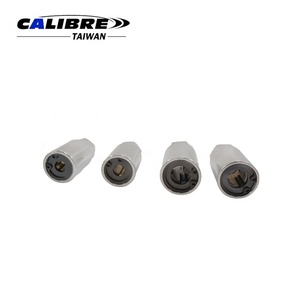 TAIWAN CALIBRE Jeu de 4 douilles extractrices métriques pour goujons cassés et écrous arrondis, 6, 8, 10, 12 mm - Product Image 3