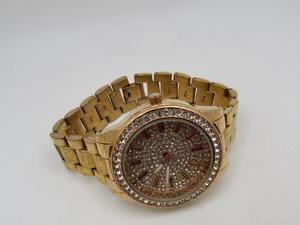 ซัพพลายเออร์อินเดียจำหน่ายนาฬิกาเพชรโมอิสซาไนต์สไตล์ญี่ปุ่น ดีไซน์คลาสสิก เหมาะสำหรับการประชุมทางธุรกิจ มีจำหน่ายแล้ว - Product Image 5