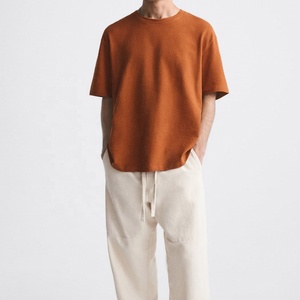 Camiseta de gran tamaño de algodón pesado de alta calidad para hombre, diseño de logotipo personalizado, hombro caído, costilla, cuello redondo, liso, Jersey liso, más transpirable - Product Image 1