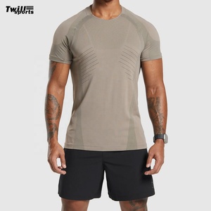 Conjunto Deportivo Casual de Verano para Hombre, Venta al Por Mayor, Logotipo Personalizado, 2 Piezas, Tejido de Secado Rápido, 100% Algodón, Camisa y Pantalón Corto - Product Image 1