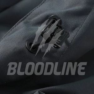 Chaqueta con Capucha Gris para Hombre, Cortavientos, Manga Larga, para Invierno y Actividades al Aire Libre, con Diseño de Rayo Estampado - Product Image 2
