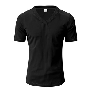 Maillot de football noir à manches courtes pour homme, col rond, maille respirante, coupe ajustée, vêtements toutes saisons - Product Image 5